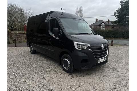 Renault Master, dCi ENERGY 35 Start 2.3 3dr Glazed Van Automatic Diesel
