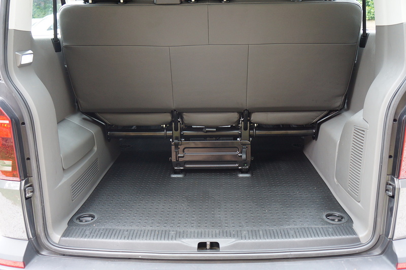 Volkswagen 2.0 TDI S Minibus Double Cab 5dr Diesel Manual SWB Euro 6 (s/s) (110 ps)