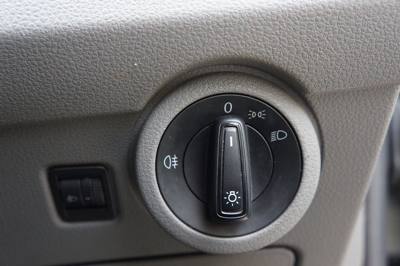 Volkswagen 2.0 TDI S Minibus Double Cab 5dr Diesel Manual SWB Euro 6 (s/s) (110 ps)