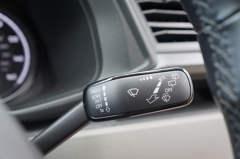 Volkswagen 2.0 TDI S Minibus Double Cab 5dr Diesel Manual SWB Euro 6 (s/s) (110 ps)