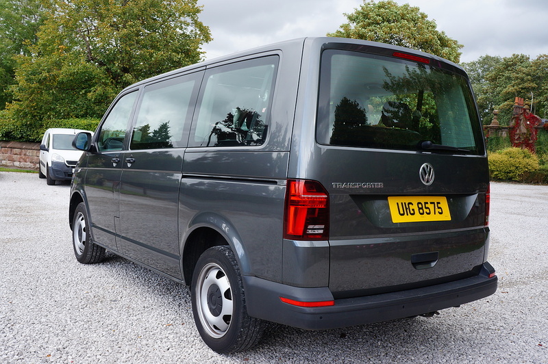 Volkswagen 2.0 TDI S Minibus Double Cab 5dr Diesel Manual SWB Euro 6 (s/s) (110 ps)