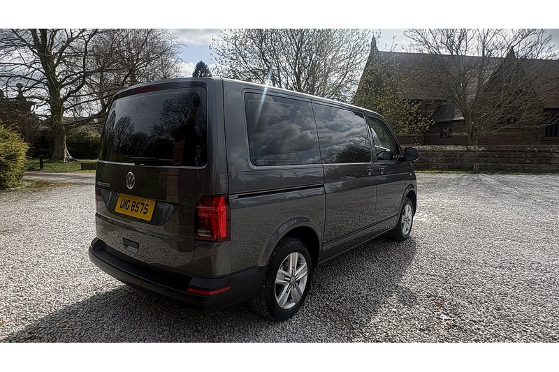 Volkswagen 2.0 TDI S Minibus Double Cab 5dr Diesel Manual SWB Euro 6 (s/s) (110 ps)