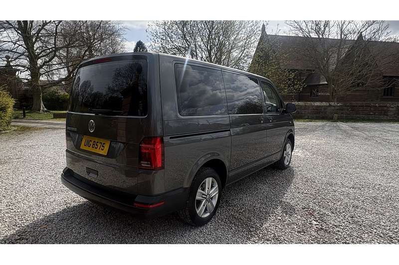 Volkswagen 2.0 TDI S Minibus Double Cab 5dr Diesel Manual SWB Euro 6 (s/s) (110 ps)