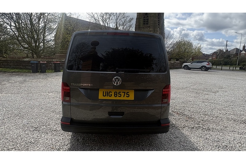 Volkswagen 2.0 TDI S Minibus Double Cab 5dr Diesel Manual SWB Euro 6 (s/s) (110 ps)
