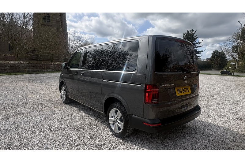 Volkswagen 2.0 TDI S Minibus Double Cab 5dr Diesel Manual SWB Euro 6 (s/s) (110 ps)