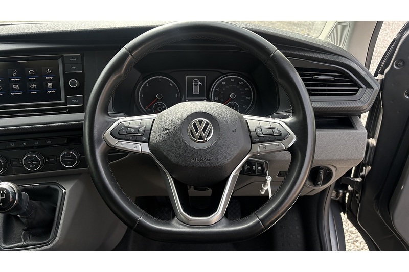 Volkswagen 2.0 TDI S Minibus Double Cab 5dr Diesel Manual SWB Euro 6 (s/s) (110 ps)