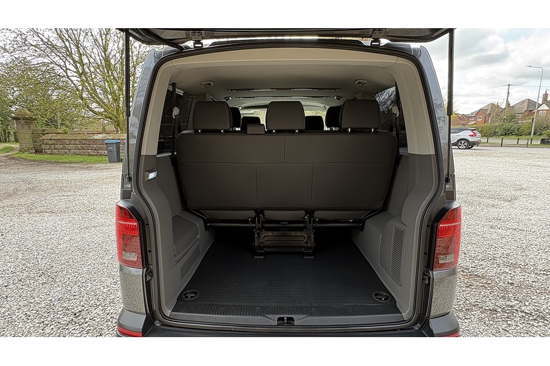 Volkswagen 2.0 TDI S Minibus Double Cab 5dr Diesel Manual SWB Euro 6 (s/s) (110 ps)