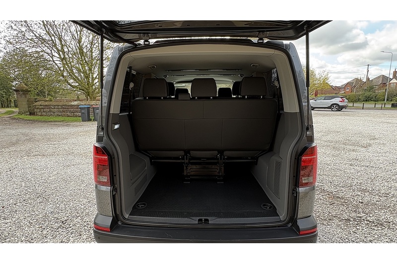 Volkswagen 2.0 TDI S Minibus Double Cab 5dr Diesel Manual SWB Euro 6 (s/s) (110 ps)