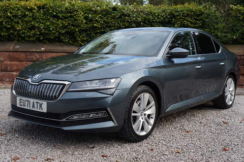 Skoda Superb, 1.4 TSI iV 13kWh SE L Hatchback 5dr Petrol Plug-in Hybrid DSG Euro 6 (s/s) (218 ps)