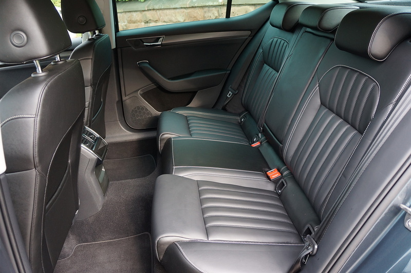 Skoda 1.4 TSI iV 13kWh SE L Hatchback 5dr Petrol Plug-in Hybrid DSG Euro 6 (s/s) (218 ps)