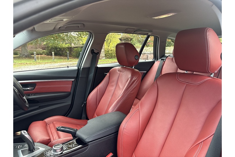 BMW Sport Touring 2.0 Automatic Diesel