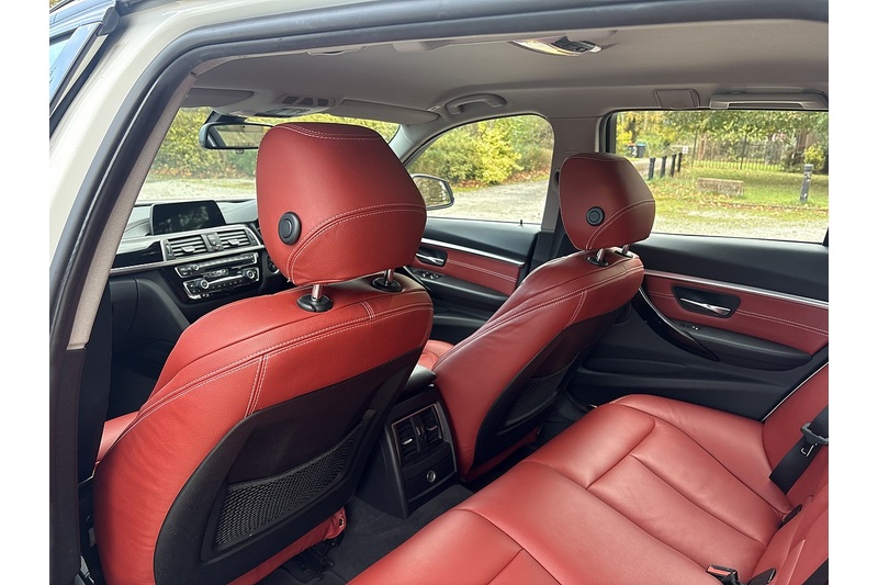 BMW Sport Touring 2.0 Automatic Diesel