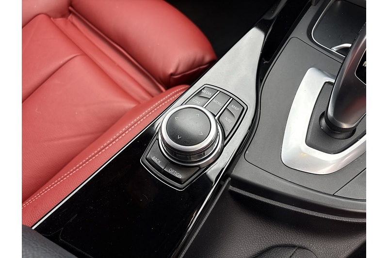 BMW Sport Touring 2.0 Automatic Diesel