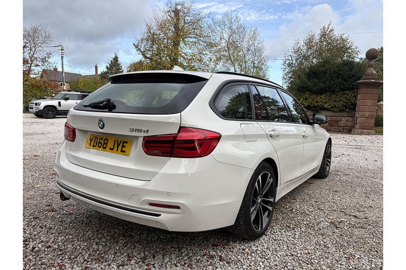 BMW Sport Touring 2.0 Automatic Diesel