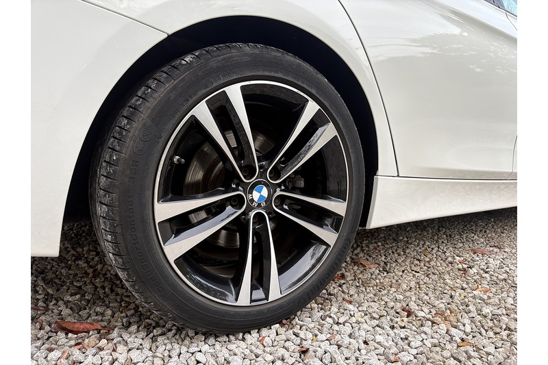 BMW Sport Touring 2.0 Automatic Diesel