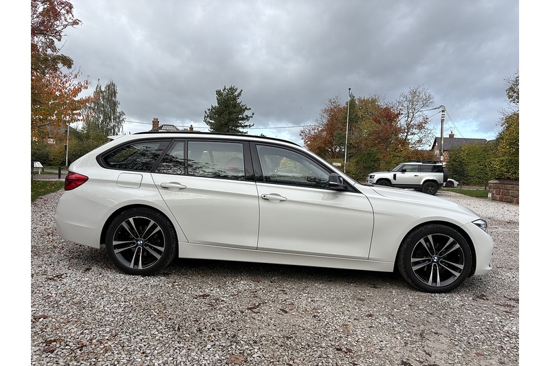 BMW Sport Touring 2.0 Automatic Diesel