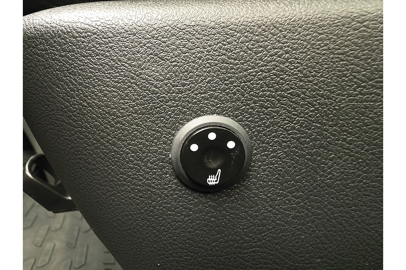 Volkswagen 2.0 TDI T30 Highline Kombi Double Cab 5dr Diesel DSG FWD SWB Euro 6 (s/s) (150 ps)