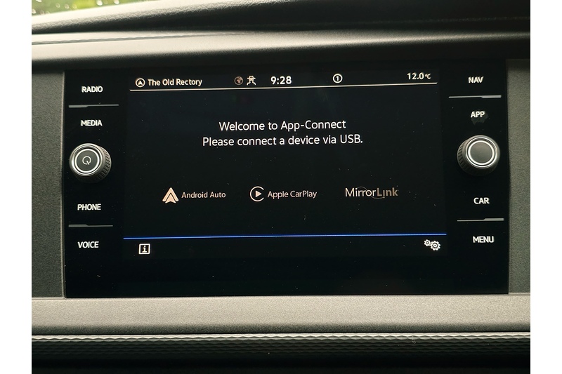 Volkswagen 2.0 TDI T30 Highline Kombi Double Cab 5dr Diesel DSG FWD SWB Euro 6 (s/s) (150 ps)