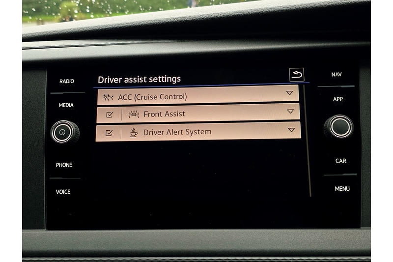 Volkswagen 2.0 TDI T30 Highline Kombi Double Cab 5dr Diesel DSG FWD SWB Euro 6 (s/s) (150 ps)