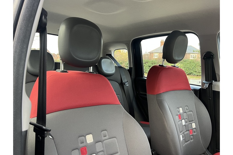 Fiat 1.2 Easy Hatchback 5dr Petrol Manual Euro 6 (69 bhp)