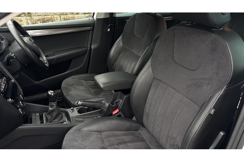 Skoda 1.6 TDI SE L Hatchback 5dr Diesel Manual Euro 6 (s/s) (115 ps)