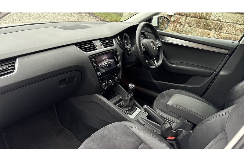 Skoda 1.6 TDI SE L Hatchback 5dr Diesel Manual Euro 6 (s/s) (115 ps)