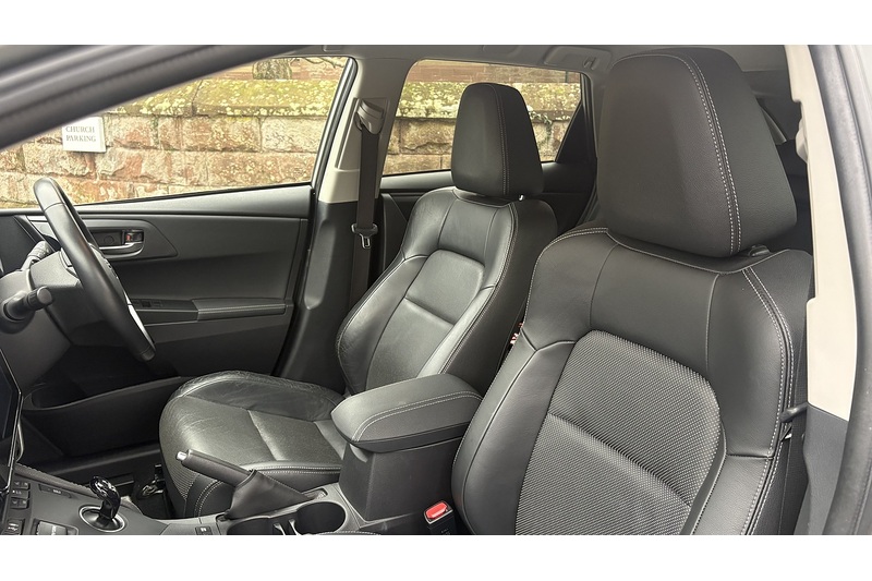 Toyota 1.8 VVT-h Excel Touring Sports 5dr Petrol Hybrid CVT Euro 6 (s/s) (136 ps)