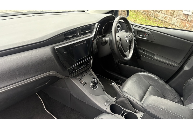 Toyota 1.8 VVT-h Excel Touring Sports 5dr Petrol Hybrid CVT Euro 6 (s/s) (136 ps)