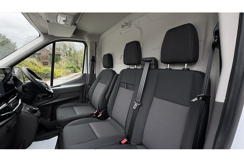 Ford 350 LEADER 0.0 4dr Panel Van AUTOMATIC ELECTRIC