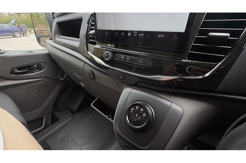 Ford 350 LEADER 0.0 4dr Panel Van AUTOMATIC ELECTRIC