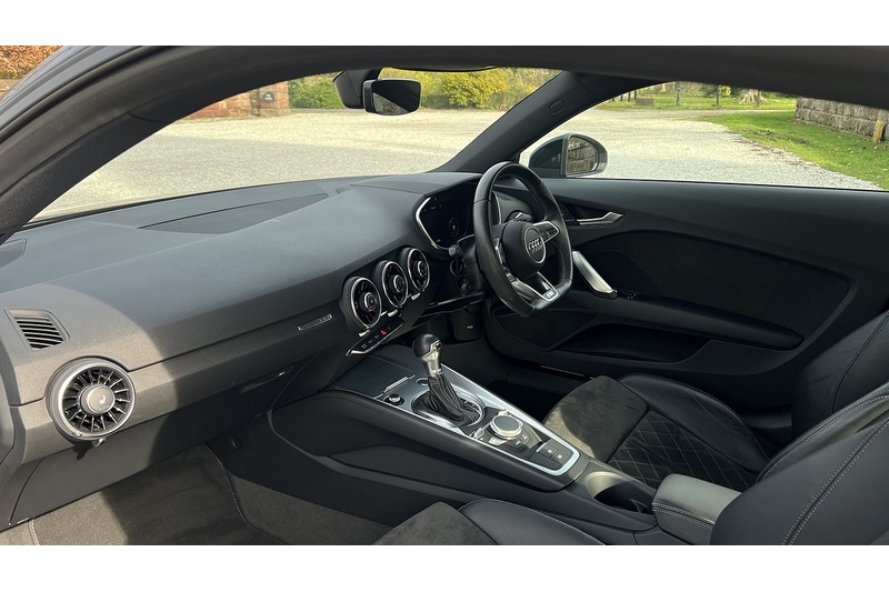 Audi 2.0 TFSI 40 S line Coupe 3dr Petrol S Tronic Euro 6 (s/s) (197 ps)