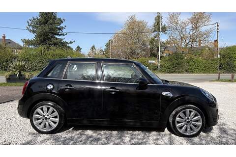 Mini Cooper S, Cooper S Exclusive 2.0 5dr Hatchback Automatic Petrol