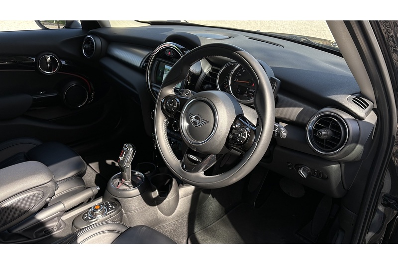 Mini Cooper S Exclusive 2.0 5dr Hatchback Automatic Petrol