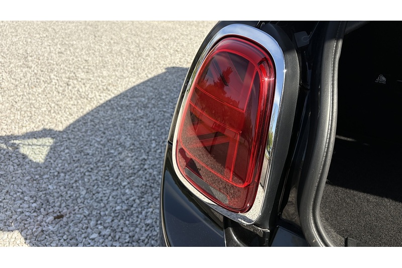 Mini Cooper S Exclusive 2.0 5dr Hatchback Automatic Petrol