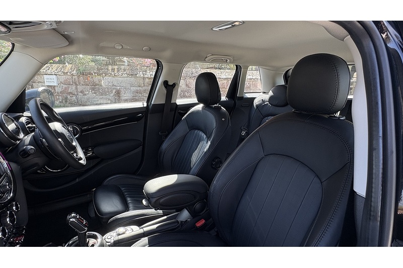 Mini Cooper S Exclusive 2.0 5dr Hatchback Automatic Petrol