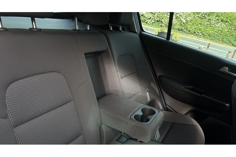 Kia 1.6 GDi 2 SUV 5dr Petrol Manual Euro 6 (s/s) (130 bhp)