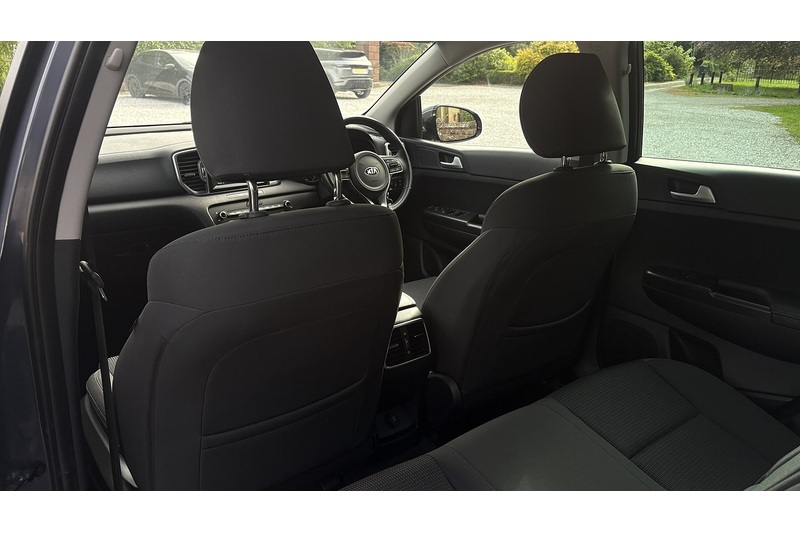 Kia 1.6 GDi 2 SUV 5dr Petrol Manual Euro 6 (s/s) (130 bhp)