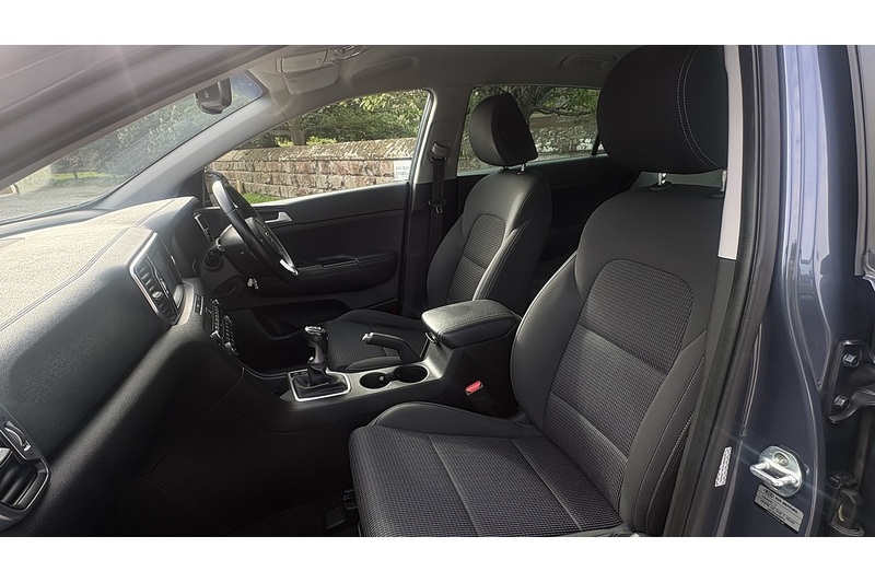 Kia 1.6 GDi 2 SUV 5dr Petrol Manual Euro 6 (s/s) (130 bhp)