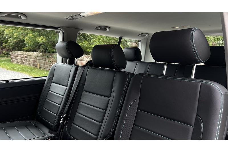 Volkswagen 2.0 TDI SE Minibus Double Cab 5dr Diesel DSG FWD LWB Euro 6 (s/s) (150 ps)