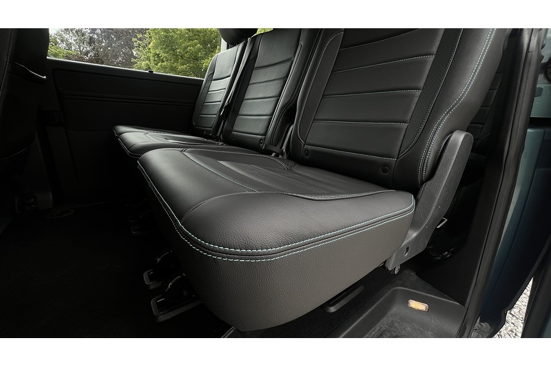 Volkswagen 2.0 TDI SE Minibus Double Cab 5dr Diesel DSG FWD LWB Euro 6 (s/s) (150 ps)