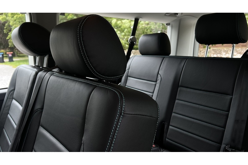 Volkswagen 2.0 TDI SE Minibus Double Cab 5dr Diesel DSG FWD LWB Euro 6 (s/s) (150 ps)