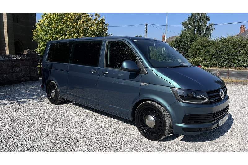 Volkswagen 2.0 TDI SE Minibus Double Cab 5dr Diesel DSG FWD LWB Euro 6 (s/s) (150 ps)