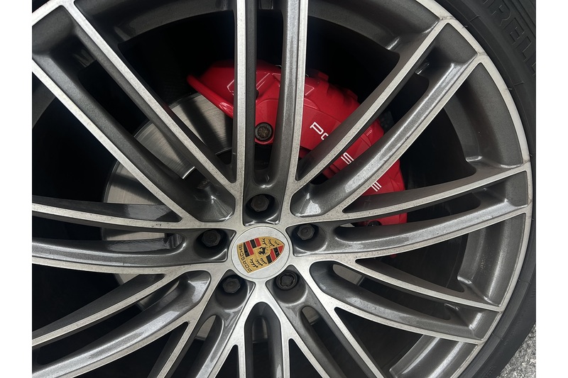 Porsche GTS 2.9 5dr SUV Automatic Petrol