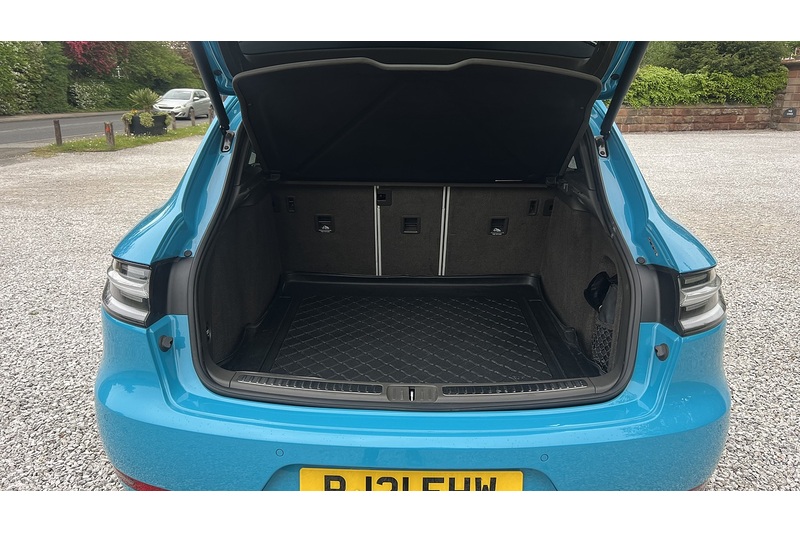 Porsche GTS 2.9 5dr SUV Automatic Petrol