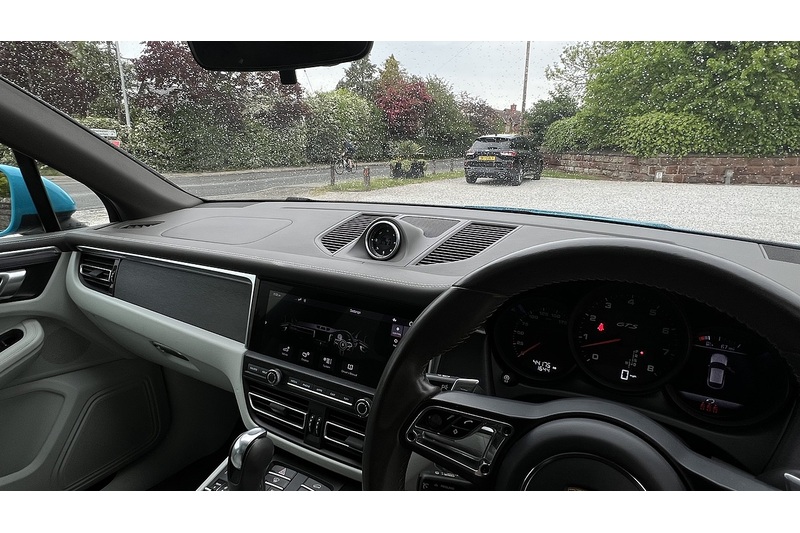 Porsche GTS 2.9 5dr SUV Automatic Petrol