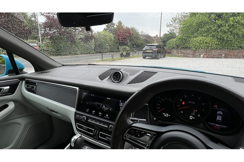 Porsche GTS 2.9 5dr SUV Automatic Petrol