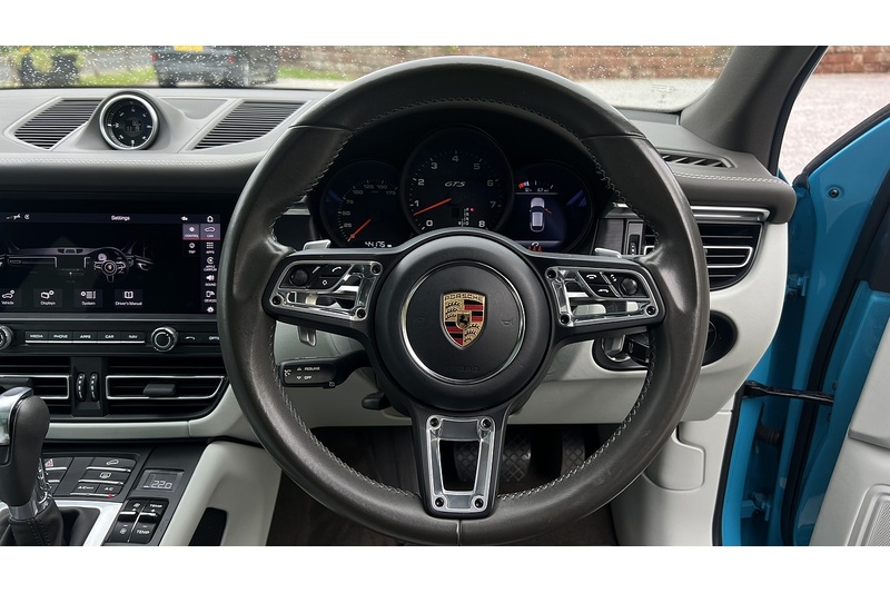 Porsche GTS 2.9 5dr SUV Automatic Petrol