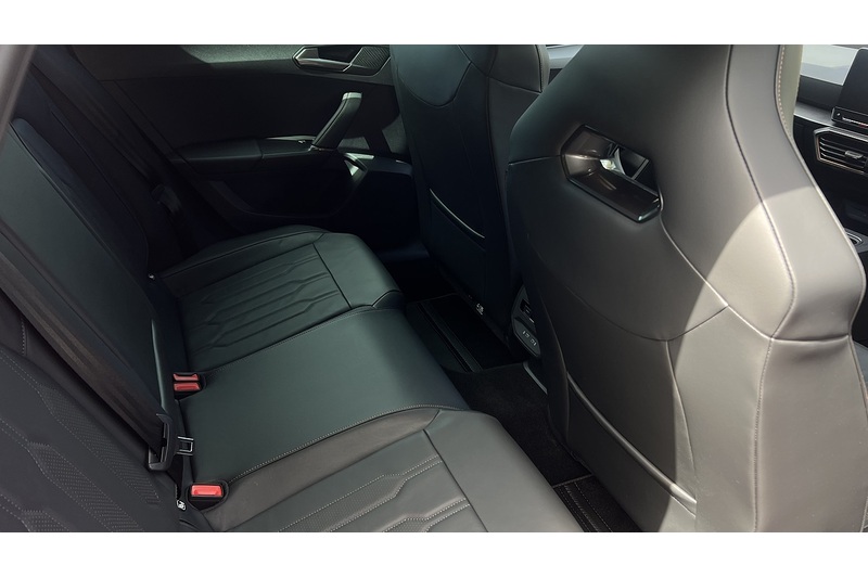 CUPRA 2.0 TSI VZ3 Hatchback 5dr Petrol DSG Euro 6 (s/s) (300 ps)