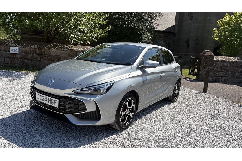 MG 1.5 Hybrid+ Trophy Hatchback 5dr Petrol Hybrid Auto Euro 6 (s/s) (194 ps)