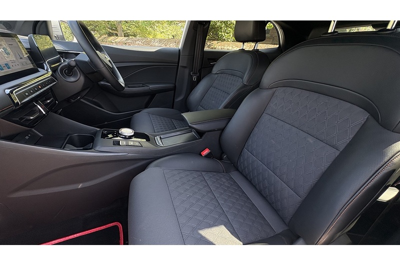 MG 1.5 Hybrid+ Trophy Hatchback 5dr Petrol Hybrid Auto Euro 6 (s/s) (194 ps)